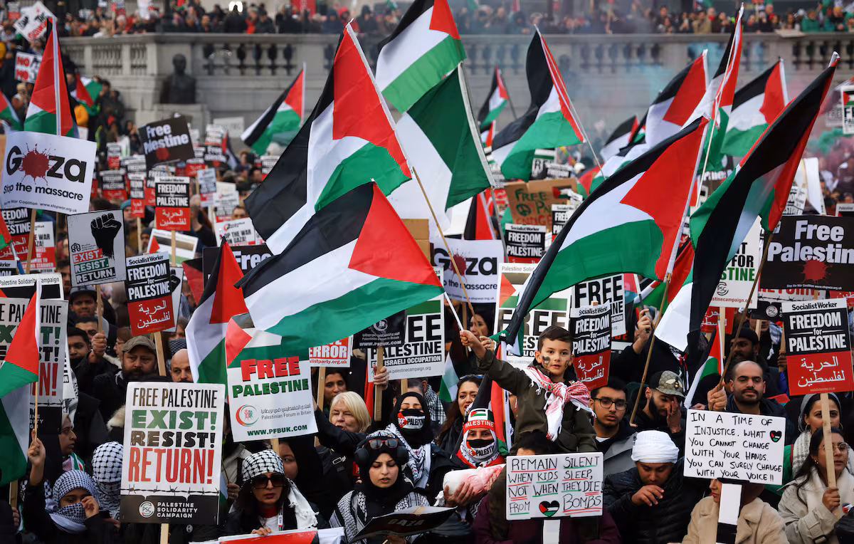 Masiva protesta en Tel Aviv exige a Netanyahu detener operación en Gaza
