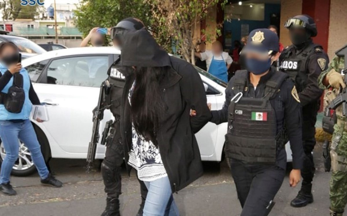 Mujer es detenida en Torreón tras violento escándalo por su ex pareja