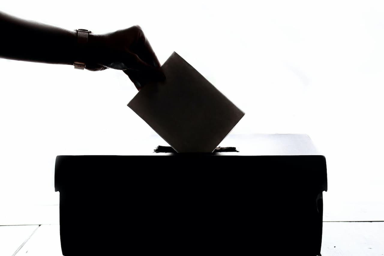 Cómo funciona la democracia: secretos del sistema que decide tu futuro