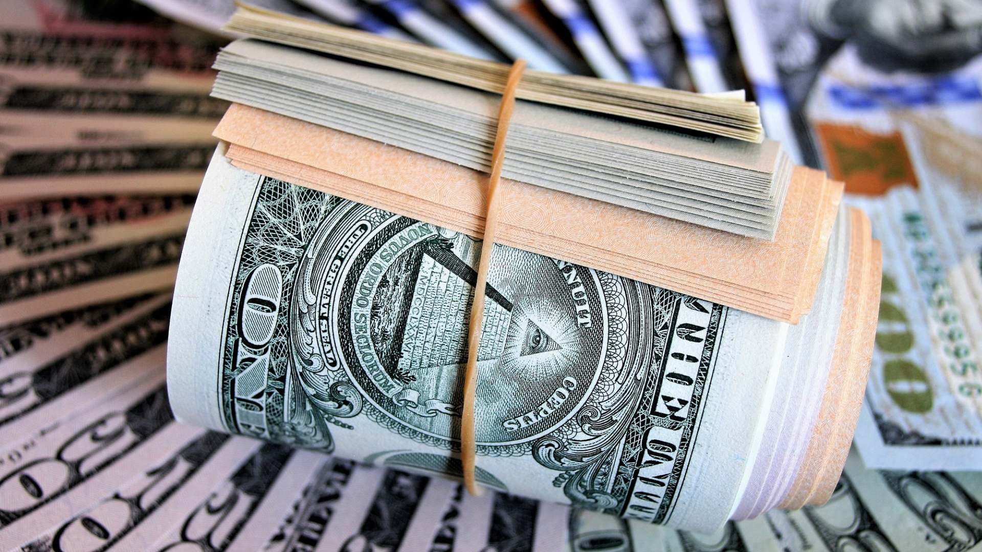 Precio del dólar HOY 6 de mayo: ¿Sigue bajando o subirá pronto?