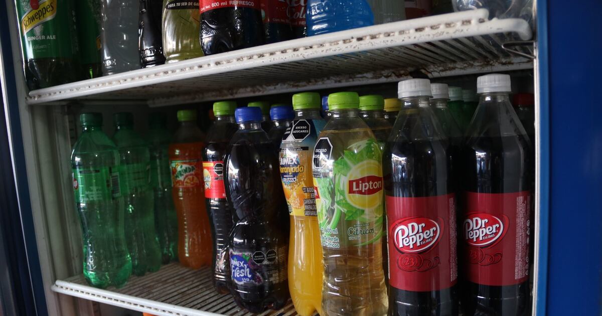 IEPS a refrescos y cigarros aumenta: ¿Cómo afectará tu bolsillo?