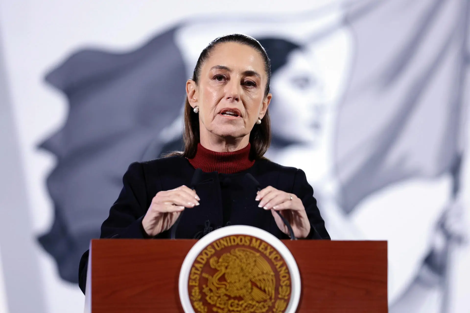 Claudia Sheinbaum rechaza invitación a Davos 2026