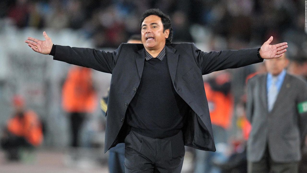 Cuidado, Edson: Hugo Sánchez alerta sobre los contratos en Turquía
