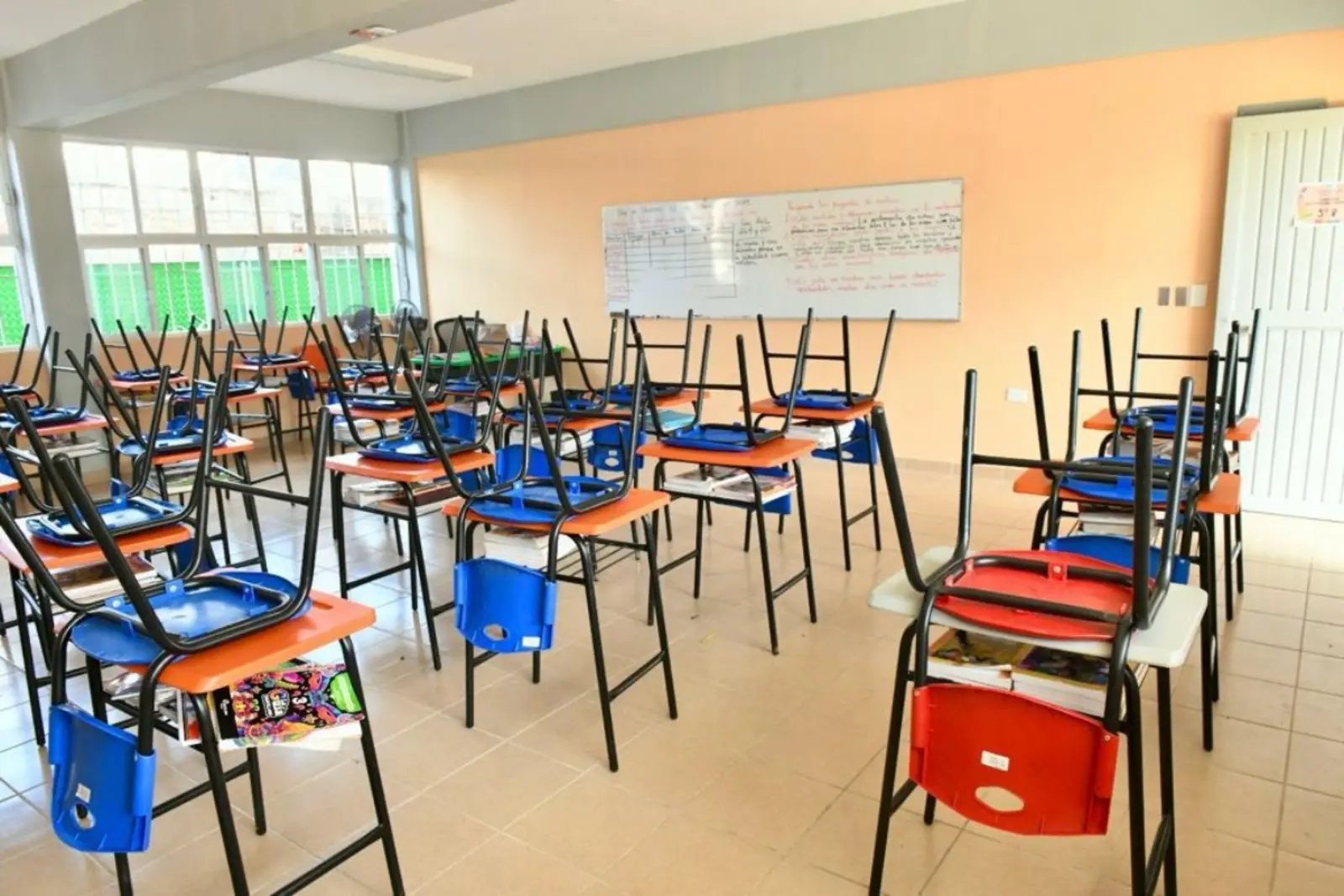 Quintana Roo suspende clases escolares del 30 de octubre al 2 de noviembre