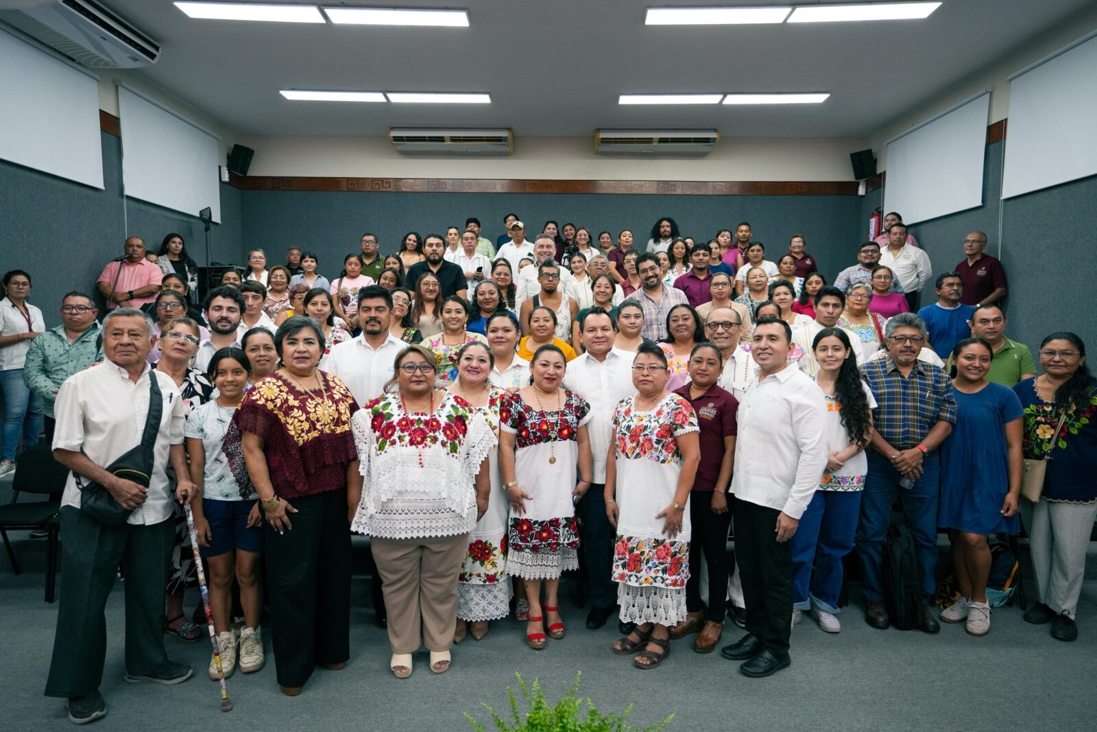 Yucatán impulsa el Renacimiento Maya con programa “ko’ox kanik maaya t’aan”