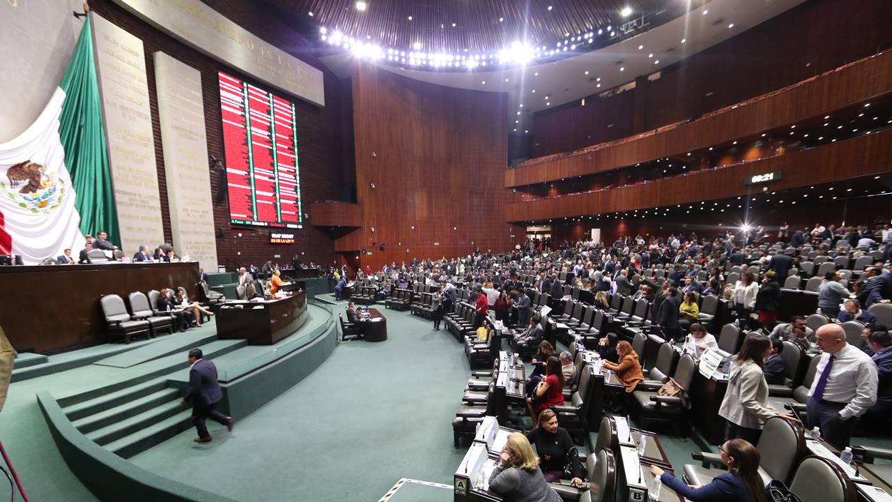 Tensión en San Lázaro: Diputados aprueban freno a cobros bancarios, ¿qué sigue?
