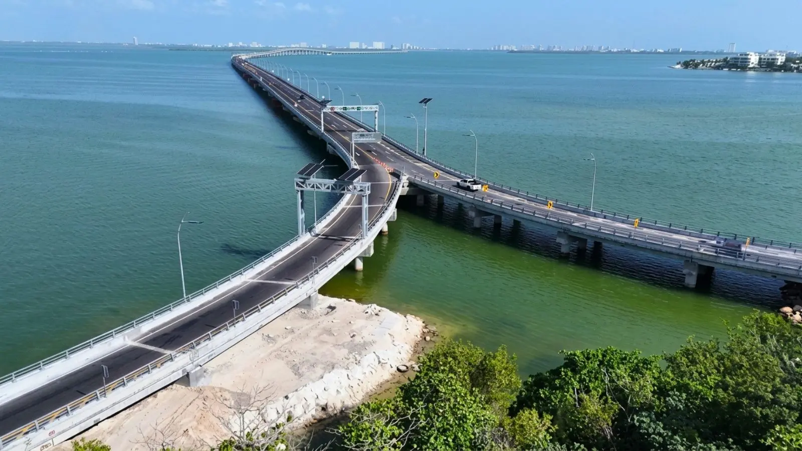 Distribuidor vial Kukulcán alcanza 74% de avance físico en Cancún