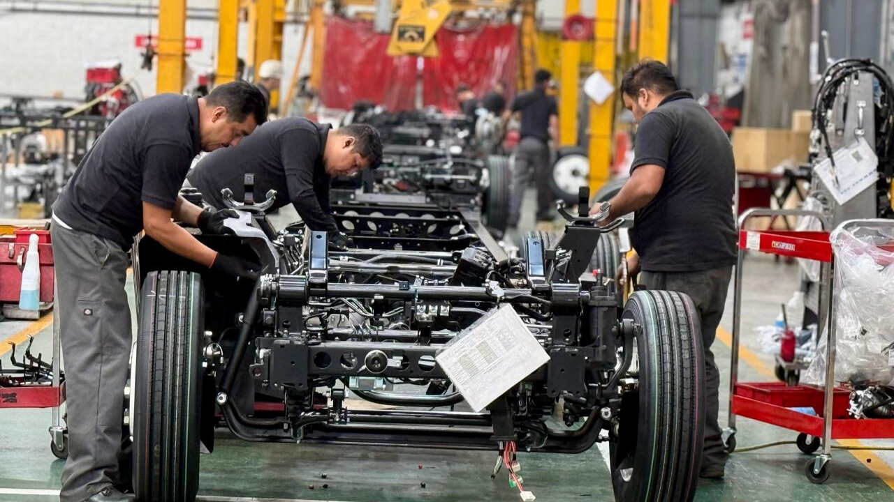 Industria automotriz en México enfrenta retos en septiembre de 2025