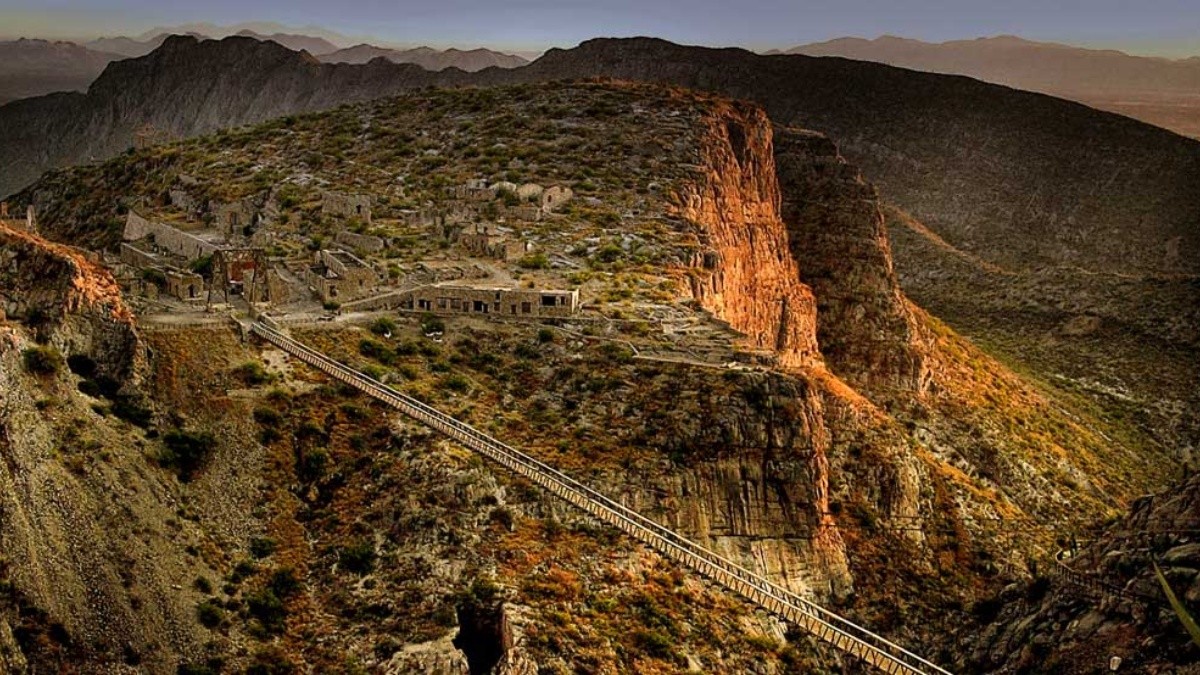 Ojuela, el Pueblo Fantasma de Durango que atrae a turistas con mitos y leyendas